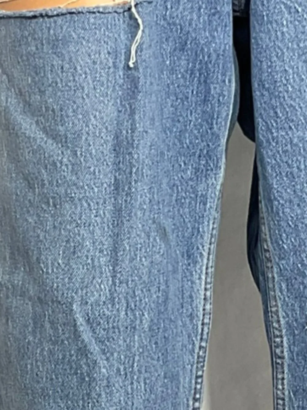 Abercrombie & Fitch 33/16 Ankle Straight Ultra High Rise Distressed Jeans Womens